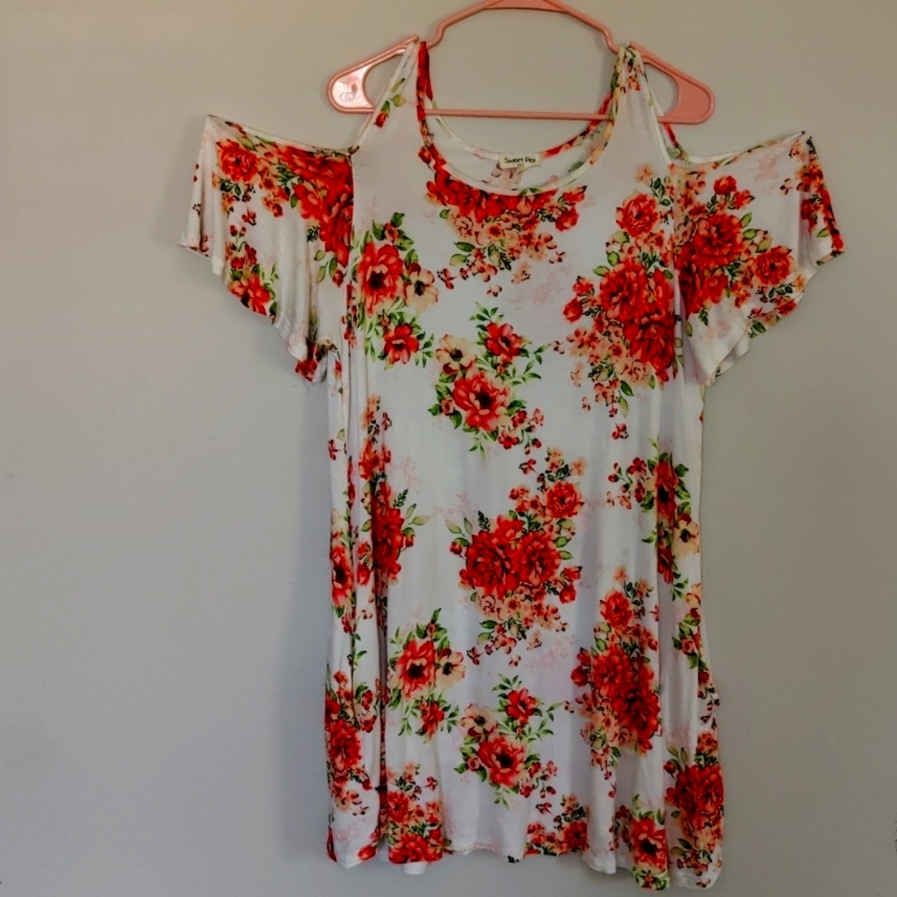 Dress - Picture 1 of 1